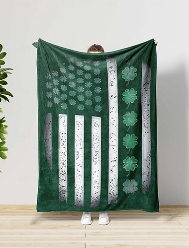  Mantas y cubrecamas para el día de San Patricio: celebre el espíritu irlandés con diseños acogedores y festivos. Estas mantas suaves, livianas y duraderas presentan tréboles, duendes y patrones de temática verde.