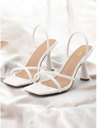  beige Riemchensandalen mit quadratischer Zehenpartie – minimalistische High Heels für Damen für den Sommer und formelle Anlässe