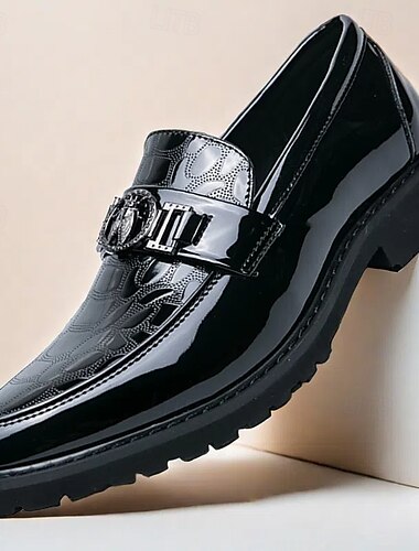  no's floral pregede lakkert loafers med metallisk spenne – stilige slip-on sko for formell og kveldsbruk