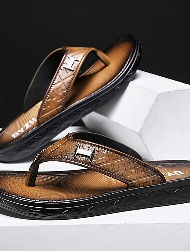  Braune Casual Flip Flops für Herren mit strukturiertem Fußbett und verstellbarem Riemen – bequeme Outdoor-Sandalen für Sommer und Strand