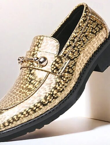  blå loafers i metallisk imitert skinn for menn med dekorativ gullkjede – trendy slip-on sko for formelle og festlige anledninger