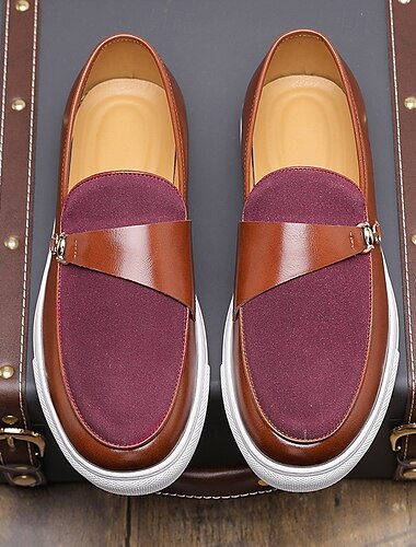  Herren-Loafer aus braunem Kunstleder und Wildleder mit Metallschnalle – lässige Schlupfschuhe mit weißer Sohle für den Alltag und halbformelle Anlässe