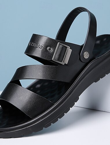  Braune Sandalen aus Kunstleder für Herren – Kreuzriemendesign mit verstellbarer Schnalle, bequeme Sohle, lässiges Sommerschuhwerk für Strand und Outdoor-Aktivitäten