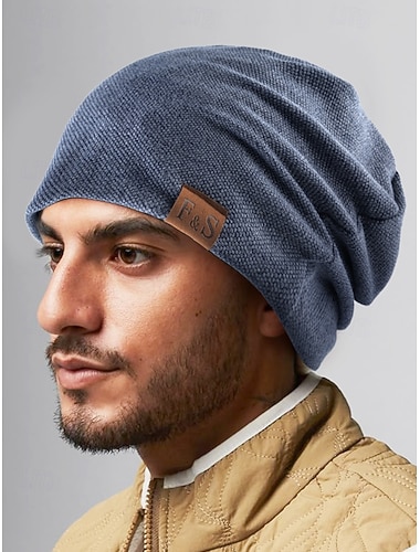  Men's Casual Slouch Beanie Hat – Soft and Comfortable Knitted Hat with Leather Label, Trendy Style for All Seasons, Everyday Wear and Outdoor Activities