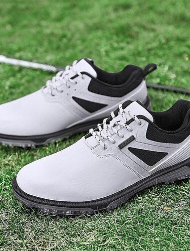  weiße und schwarze Golfschuhe für Herren mit Spikesohle, atmungsaktivem Obermaterial und stützender Polsterung für optimalen Komfort und Leistung auf dem Platz