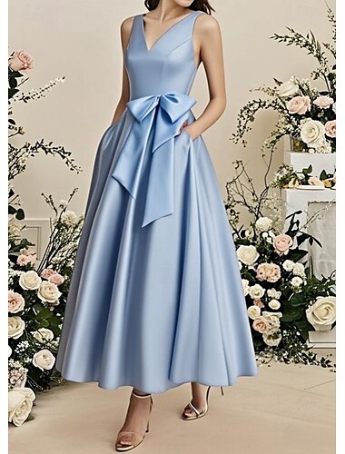  A-Line Bridesmaid Dress V Neck Sleeveless Elegant Ankle Length Satin with Bow(s) / Pleats