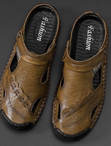  olivgrüne Ledersandalen für Herren mit verstellbarem Riemen, perforierten Details und bequemer Sohle – perfekt für die Freizeit, Outdoor-Aktivitäten und Sommerabenteuer