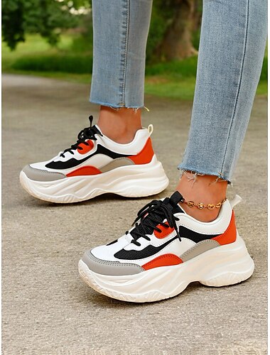  chunky dad sneakers til kvinder – hvide og orange løbesko til modeplatforme til afslappet, streetwear og atletisk stil