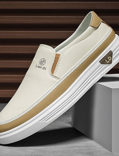  slip-on vardagsskor för män med bekväm vadderade sula, snygga lätta sneakers för vardagsbruk och avslappnade tillfällen