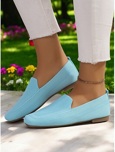  slip-on flyknit-kengät, joissa on pehmeä neulottu päällinen, rento tyyli ja taitettava pehmustettu pohja mukavaan kesäkäyttöön ja päivittäiseen toimintaan