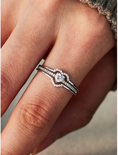  Rosévergoldeter Herzring für Damen mit Zirkonia – ein eleganter Verlobungsring für einen besonderen Anlass