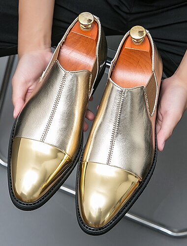  slip-on-sko for menn i metallisk gull og sølv med spiss tå og elastiske sider – stilige dress-sko for formelle anledninger