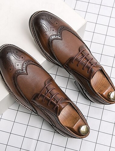  braune Brogue-Schuhe für Herren mit dicker Sohle, klassisches Schnürdesign, lässiger Stil für draußen und den Alltag