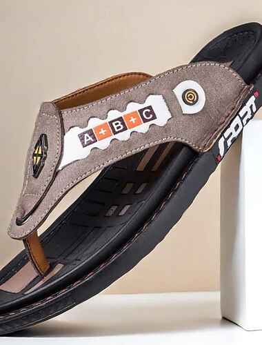  Sportliche Flip-Flops aus Kunstleder für Herren mit sportlichem Logodetail – strapazierfähiges, lässiges Sommerschuhwerk für aktives Tragen