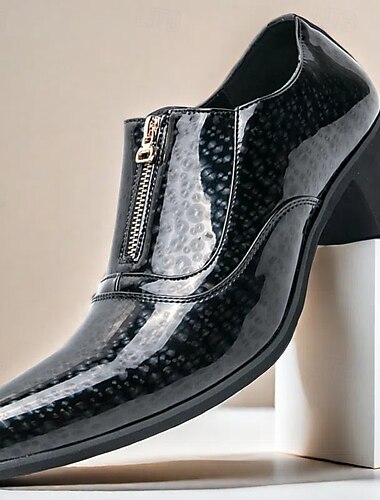  Herren-Stiefeletten mit goldener Struktur – Schnürstiefeletten aus Kunstleder mit exotischem Schlangenmuster für Abschlussbälle und besondere Anlässe