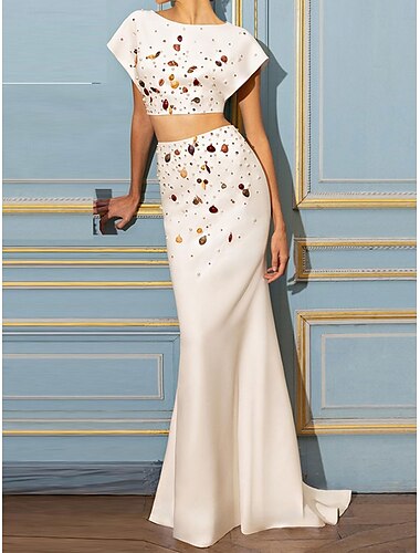  Meerjungfrau  Trompete Quinceanera Kleider elegantes Kleid Hochzeit Hochzeitsgast bodenlang kurze Ärmel Rundhals Baumwollmischung mit Kristallen Perlen 2025