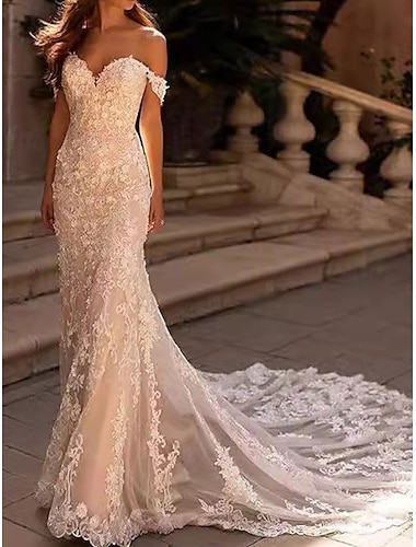  Robes de mariée Sirène / Trompette Épaules Dénudées Sans manches Traîne Courte Tulle Robes de mariée Avec Couleur Unie 2025