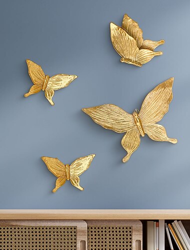 4 stuks gouden vlinder wanddecoratie, handgemaakte hangende ornamenten van ABS-hars, elegante 3D vlinder wandkunst voor woonkamer, slaapkamer, studeerkamer, winkel, feest, feestachtergrond,