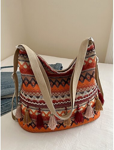  女性用ボヘミアン民族刺繍タッセルショルダーバッグ - 複数の持ち運び方法、バックパックとして使用でき、カジュアルな旅行、フェスティバル、日常着に適しています。