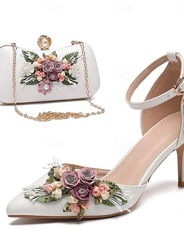  décolleté con tacco alto e fiori bianchi con pochette abbinata – scarpe romantiche da sposa e per occasioni speciali per donna zeppa con fiocco di strass blu