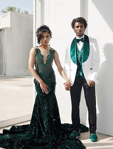  Trajes de boda de fiesta para hombres Smoking Trajes de regreso a casa Verde Moda Lujo Sólido Ajuste estándar 3 piezas de un solo botón