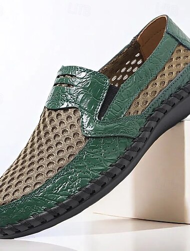  brunt krokodillemønster slip-on loafers for menn - stilige forretnings- og fritidssko med teksturert kunstskinndesign