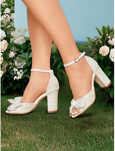  Weiße Glitzer-Hochzeitssandalen mit Blockabsatz, Knöchelriemen und Satinschleife für Damen – elegante Brautschuhe mit offener Spitze für Gartenzeremonien und Veranstaltungen im Freien