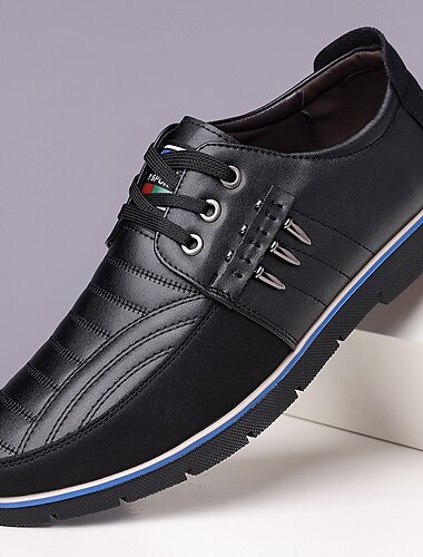  Bruine en zwarte veterschoenen voor heren – stijlvolle sportieve schoenen voor casual uitjes en actieve levensstijlen