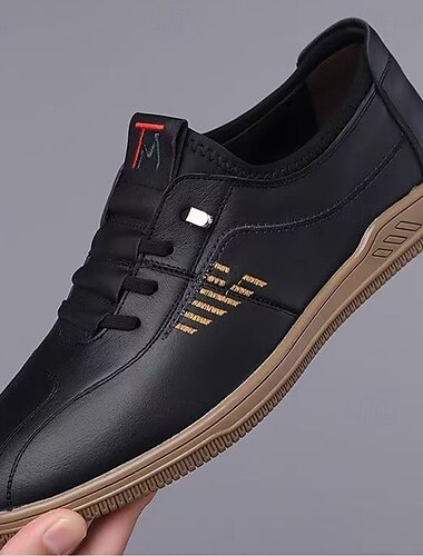  hvite atletiske joggesko for menn med elegant design - allsidige sporty sko for daglig bruk