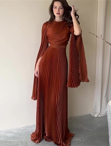  A-lijn Quinceañera Jurken Elegante Jurk Formele Bruiloft Vloerlengte Lange Mouwen Hoge Hals Polyester met Plooien