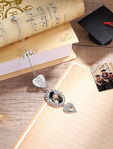  Gepersonaliseerde afstudeerkwast met fotobedel met engelenvleugel, persoonlijk afstudeercadeau met jaarlabel, uniek aandenken om de jeugd vast te leggen, sentimentele hanger voor familie, vrienden of