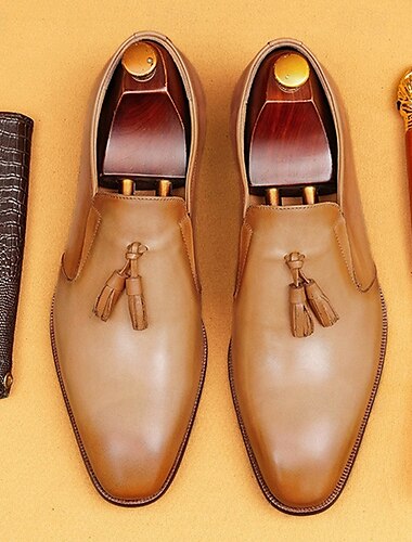  Herren-Loafer aus hellbraunem Leder mit Quastendetail – stilvolles und bequemes Schuhwerk für Hochzeiten, Büromeetings und Abendveranstaltungen