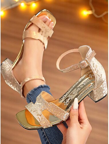 Damen-Sandalen mit niedrigem Blockabsatz und goldenem Glitzer und Cut-Out-Details – glamouröse Partyschuhe für Abende und Cocktailabende
