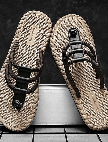  Mehrfarbige, gewebte Slipper für Herren mit Schnallendetail, modisches und bequemes Schuhwerk, perfekt für legere Sommerveranstaltungen, den Alltag und Wochenendausflüge