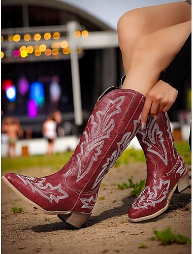  Burgunderrote Western-Cowboystiefel für Damen – bestickte Stiefel aus Kunstleder bis zur Mitte der Wade für Festivals, Rodeos und Outfits im Country-Stil