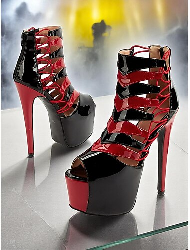  Damen Plateau-Heels aus rot-schwarzem Lackleder – glänzende Riemchensandalen im 80er-Jahre-Punk-Stil für das Nachtleben und Clubwear