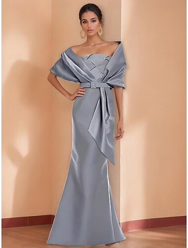  Meerjungfrauenschnitt Abendkleid Elegant Kleid Formell Hochzeit Bodenlang Kurzarm Spaghettiträger Gürtel / Schärpe Satin mit Rüschen Schal 2025