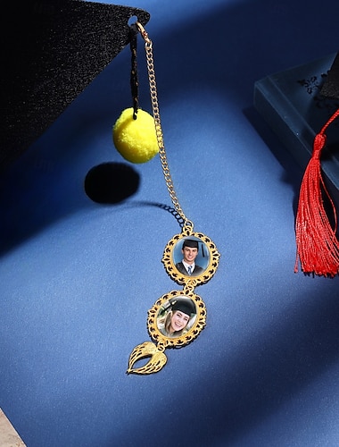  Gepersonaliseerde afstudeerkwast met fotobedel met engelenvleugel, persoonlijk afstudeercadeau, gouden afstudeerpethanger met persoonlijke foto, esthetisch schoolsouvenir voor klasgenoten, vrienden,