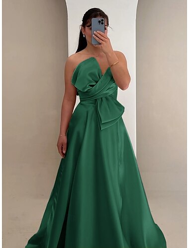  Goldgrünes A-Linien-Abendkleid, elegantes Kleid für formelle Hochzeitsgäste, bodenlang, ärmellos, trägerlos, Satin mit Schleife(n), gerüscht, 2025