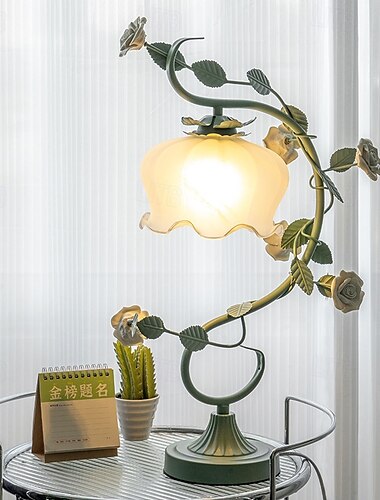  Nattbordslamper for kvinner til soverommet, søt blomsterbordslampe med justerbare 3 lys