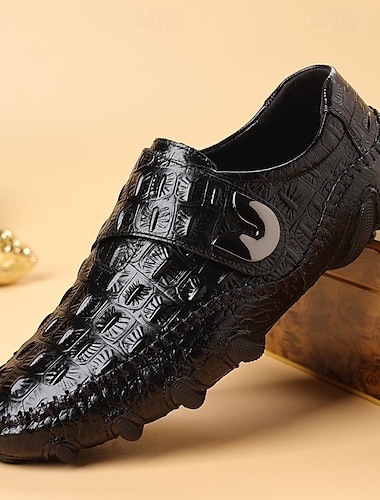  Zapatos sin cordones con estampado de cocodrilo marrón para hombre con correa de velcro: elegantes, cómodos, ideales para uso informal y aventuras al aire libre.