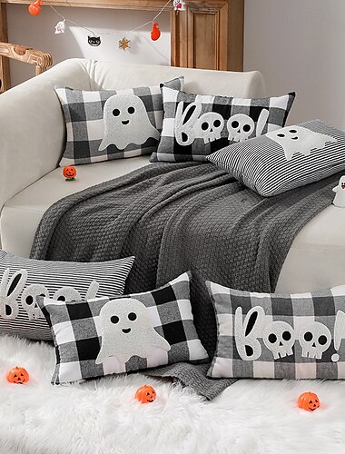 ハロウィンの枕カバー、ハッピーハロウィンの黒いゴーストの枕カバー、ハッピーハロウィンのソファベッド、屋外の車の装飾