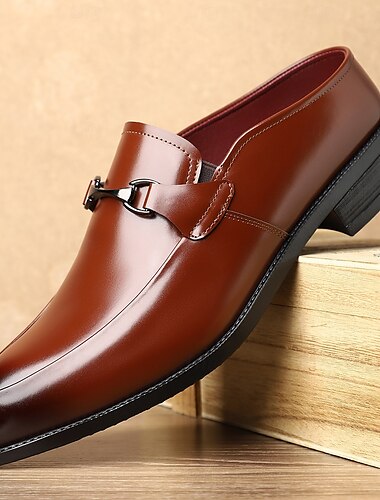  Mocassins marron pour homme – détail de boucle élégant avec une finition polie et une coupe confortable, idéal pour les événements formels, les tenues d'affaires et les tenues décontractées élégantes