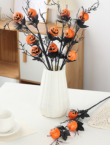  2 Bündel künstliche Halloween-Kürbisblumen, schwarze künstliche Kürbisse mit Geistergesichtern, schwarze Rosen und Grünpflanzen für Halloween-Partys