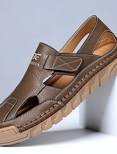  Braune Slip-On-Outdoor-Sandalen für Herren mit elastischen Riemen und atmungsaktivem Mesh-Obermaterial für Sommerabenteuer