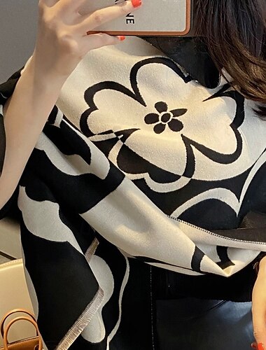  Weicher Kunstpelzschal für Damen – leichte, warme Winterdecke, elegantes Schwarz &weißer Blumendruck, vielseitiges Modeaccessoire für draußen &Freizeitkleidung, raffinierte Textur