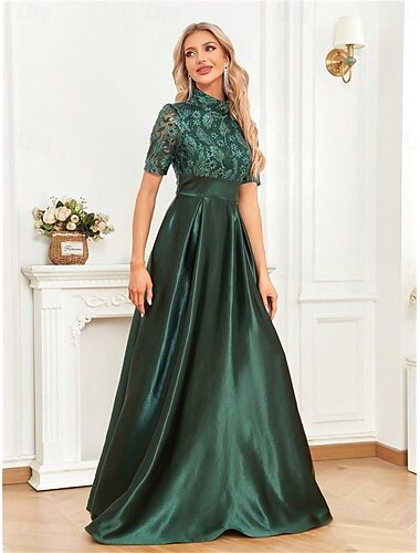  A-Linie Quinceanera-Kleider Elegant Kleid Formell Hochzeit Bodenlang Kurzarm Rundhalsausschnitt Polyester mit Falten 2025