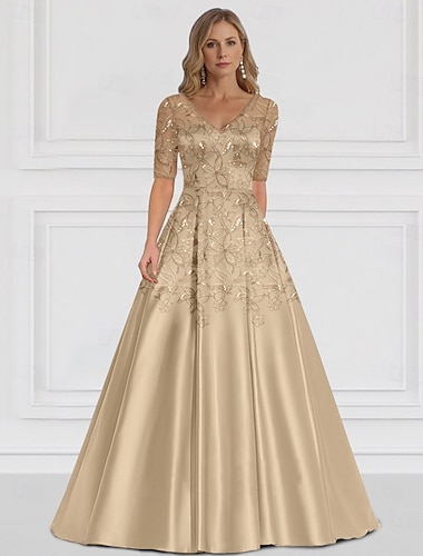  A-Line Mother of the Bride Dress Wedding Guest Elegant Simple V Neck Floor Length Satin Half Sleeve with Lace