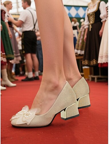  Beige pumps med låg klack för dam, pärlrosett för Oktoberfest- och festivalkläder, elegant komfort för heldagsbruk