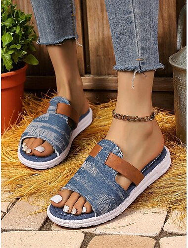  Damen-Slipper aus Denim mit Kunstlederakzenten, rustikal-schickes Landhaus-Design für Grillabende im Garten, Spaziergänge auf dem Land und den lässigen Alltag